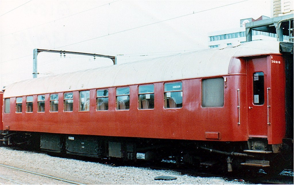 A1859 side view. Photo John Bovis