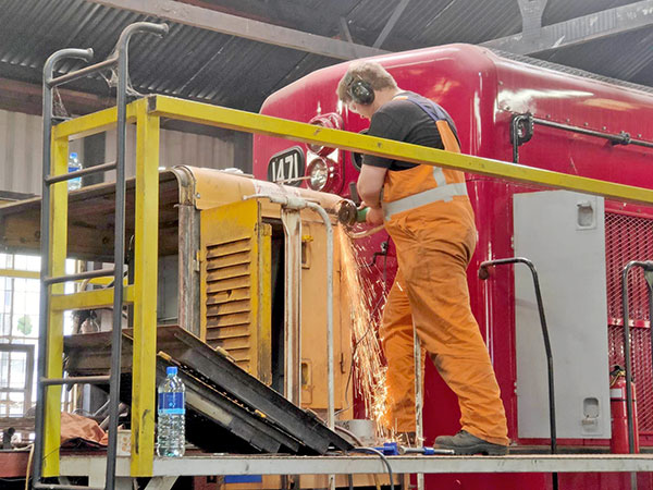DC4375 nose repairs